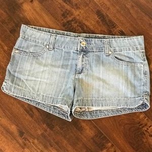 No Boundaries Denim Size 17 Shorts!!💙